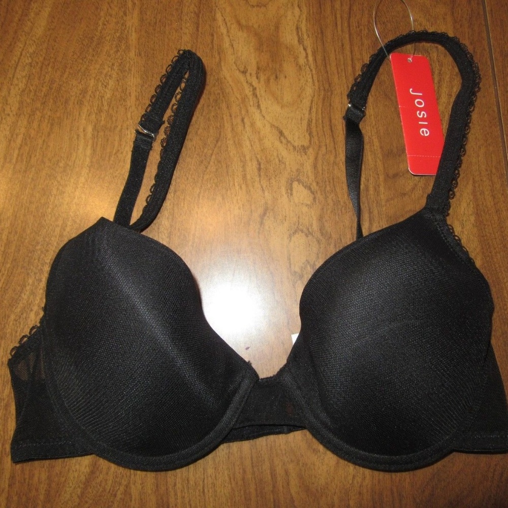 Josie 32C Black Convertible Strap Underwire Bra